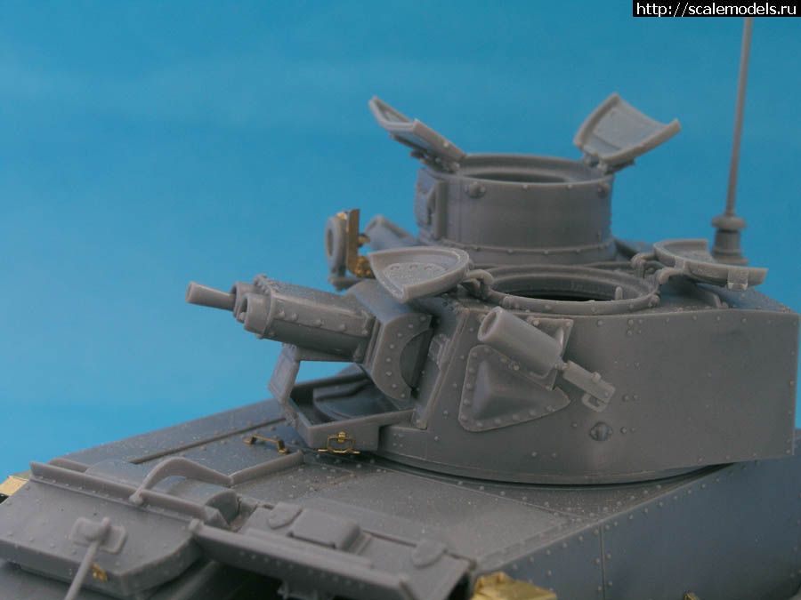 1311083243_56008d.jpg :  Vulcan Scale Models: 1/35 British Light Tank MK.VI B  