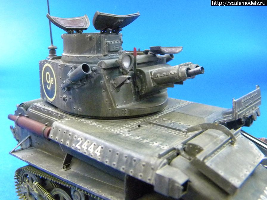 1311083290_56008f4.jpg :  Vulcan Scale Models: 1/35 British Light Tank MK.VI B  