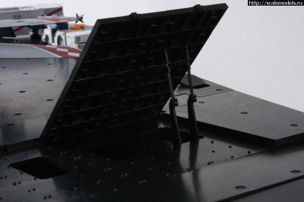 1311678633_img_2700.jpg :  SkunkModels Workshop: 1/48 USN Carrier Deck with Jet Blast Defector   