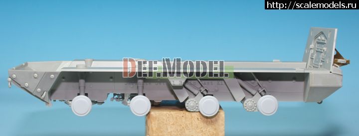 1313660564_dw350104.jpg :  DEF Model: 1/35 Stryker/LAV-III Sagged Wheel set (for AFV Club/Trumpeter)  