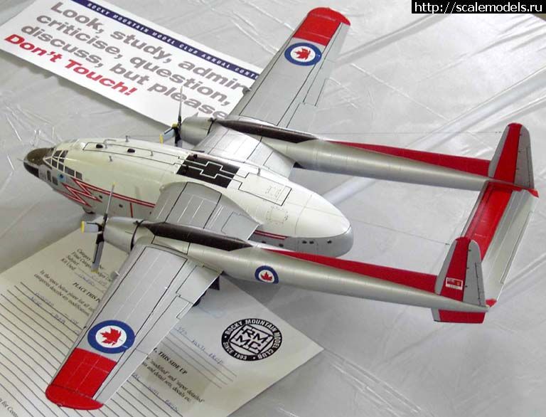 1315999970_c1192072_00420gomb200420_002.jpg :  Leading Edge Models: 1/72 RCAF C-119 Flying Boxcar Resin/Decal Set  