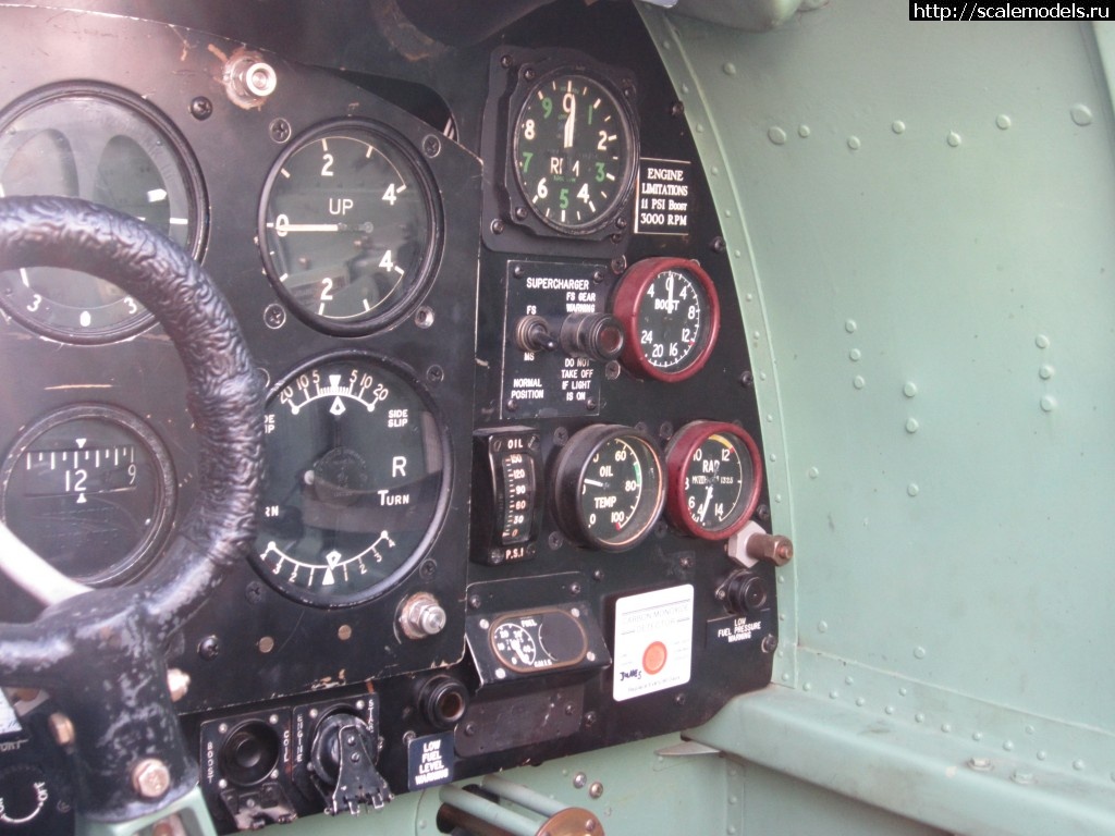 1341541039_IMG_3415.jpg : Walkaround Supermarine Spitfire LF Mk...(#3451) -   