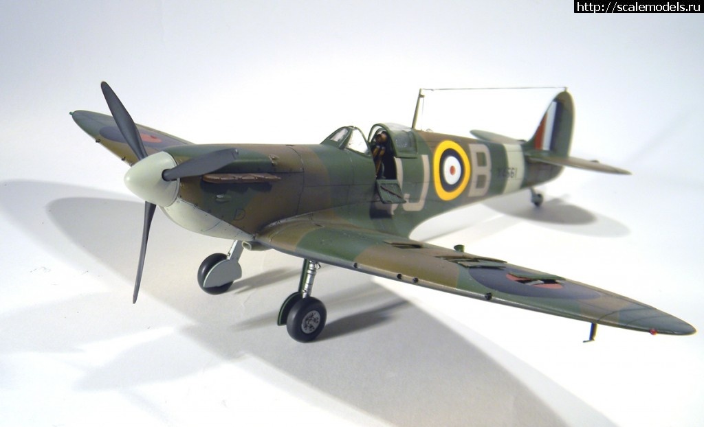 1351709314_1.jpg : #766181/ Spitfire Mk.1 1/48 Tamiya   
