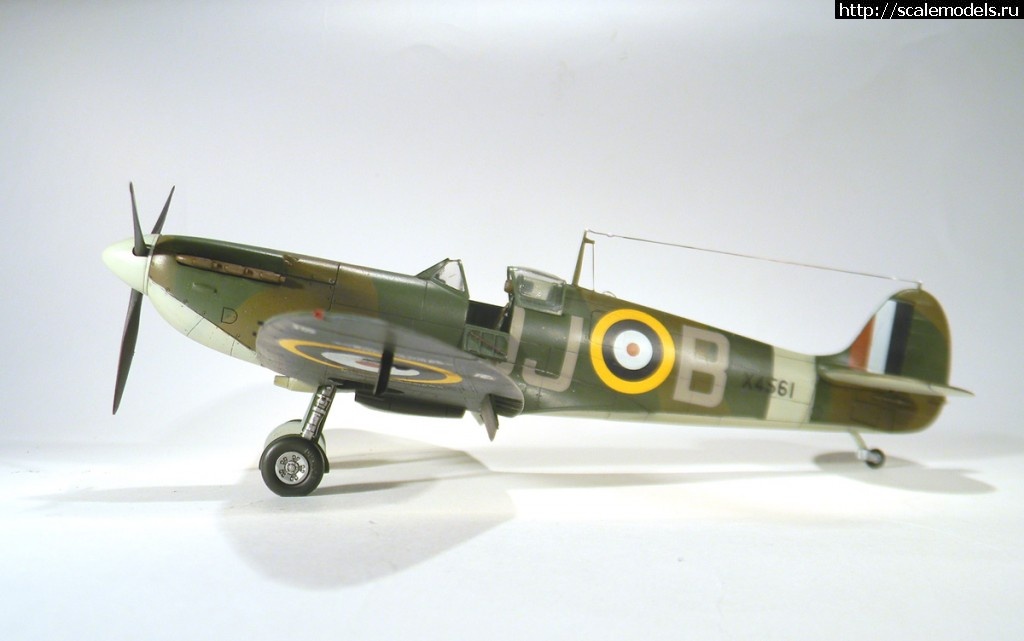 1351709329_5.jpg : #766181/ Spitfire Mk.1 1/48 Tamiya   