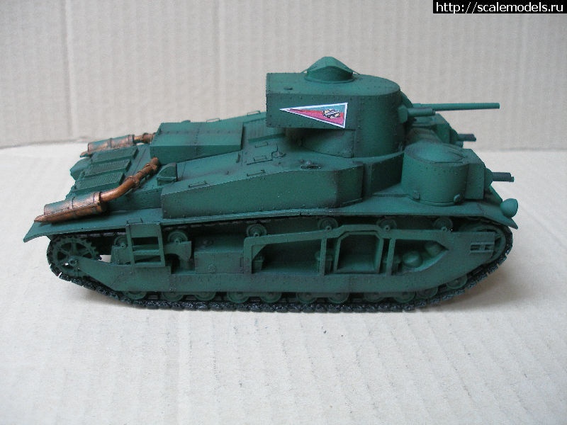 1351834940_103.jpg :  CZ Kolinec: 1/35 Vickers Medium Mk.III E1 (British pre-war 16tons tank)  