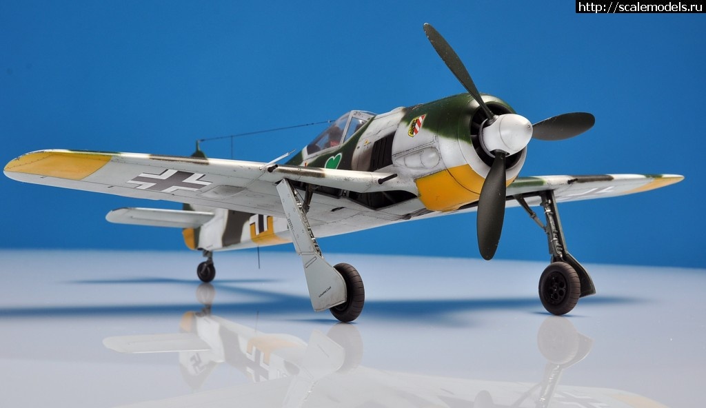 #839501/ Focke-Wulf FW-190-4, 1:32, Pacific Coast Models -   