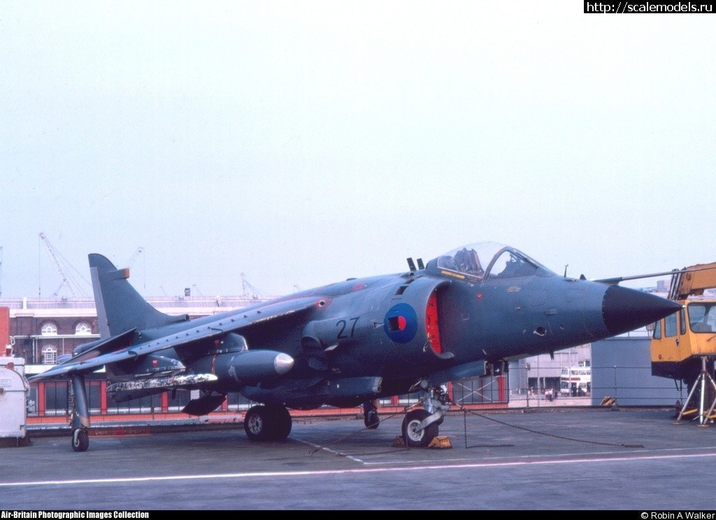 1364241982_1055311F.jpg : #840318/ BAe Sea Harrier FRS1   Airfix 1/72 ()  