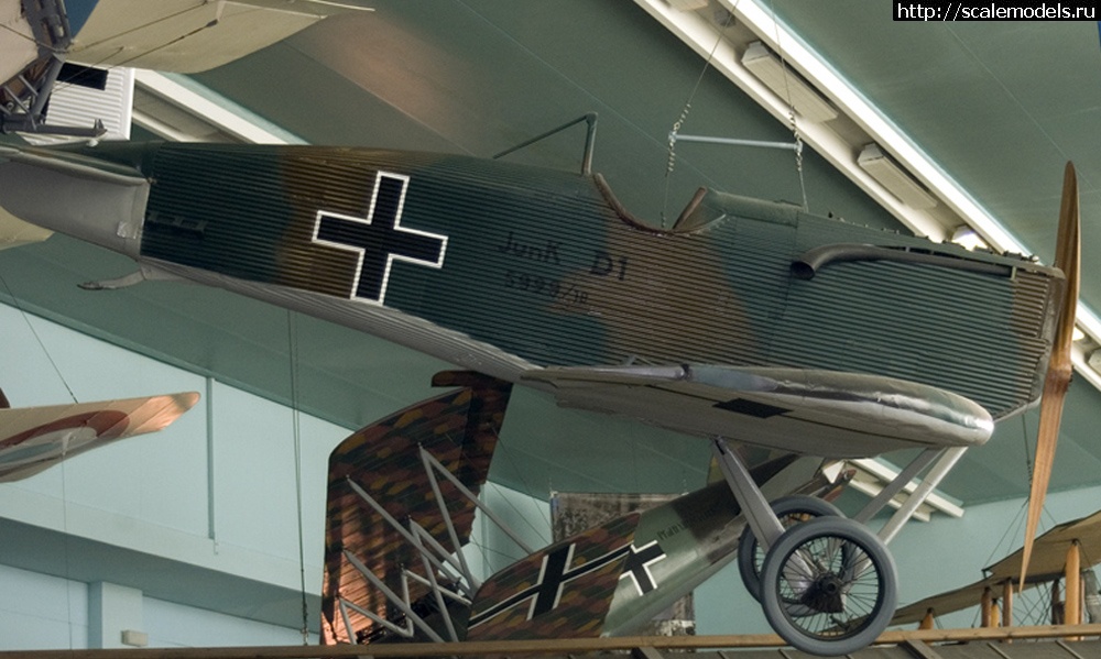 #850100/ Junkers D.I Roden 1/72.  . !  
