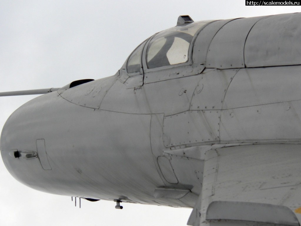1367349875_MiG-21R-Kiev-08.jpg : Walkaround -21,   