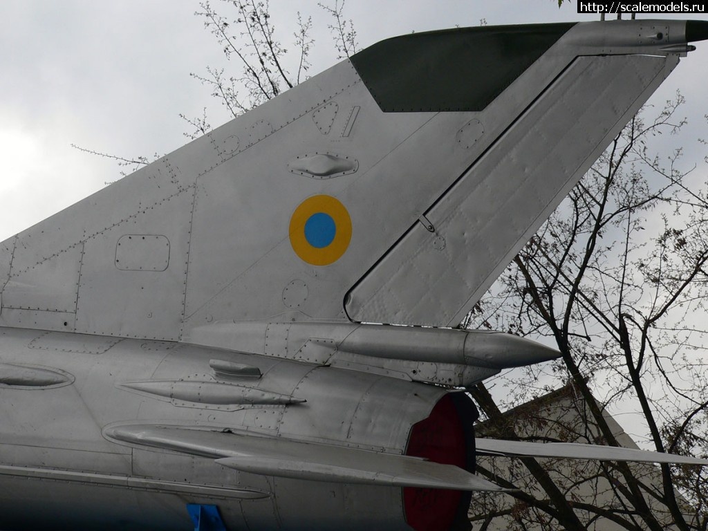 1367349947_MiG-21R-Kiev-50.jpg : Walkaround -21,   