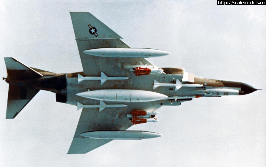 1382382665_F-4E-Phantom-II-11.jpg : Re: 1/72 Hasegawa F-4E Phantom/ 1/72 Hasegawa F-4E Phantom !  