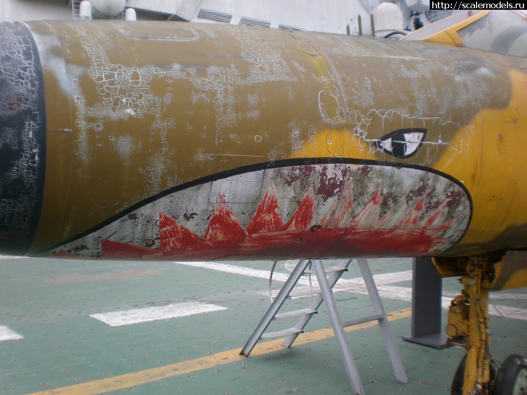 1389882554_Yellow_Mig-23_painted_shark-s_mouth_MW.jpg :  "" - ?  